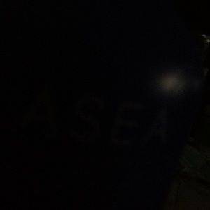 Meet your Posher, Eneyda